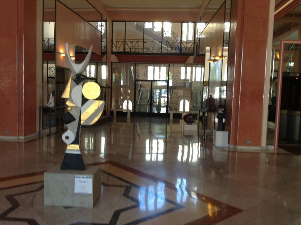 Cannes, Croisette, Palais Miramar 객실 사진